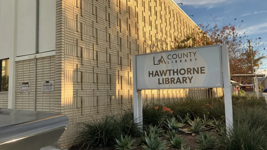 Hawthorne Library