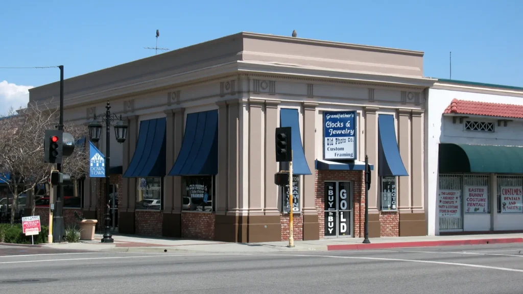 Bank of Hemet building at Harvard Street and Florida Avenue, downtown Hemet