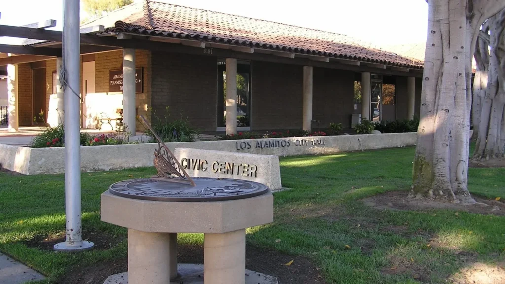 Los Alamitos City Hall, Los Alamitos, California