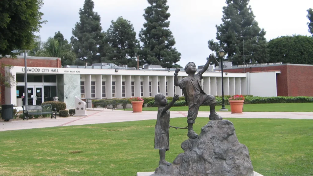 Lynwood City Hall