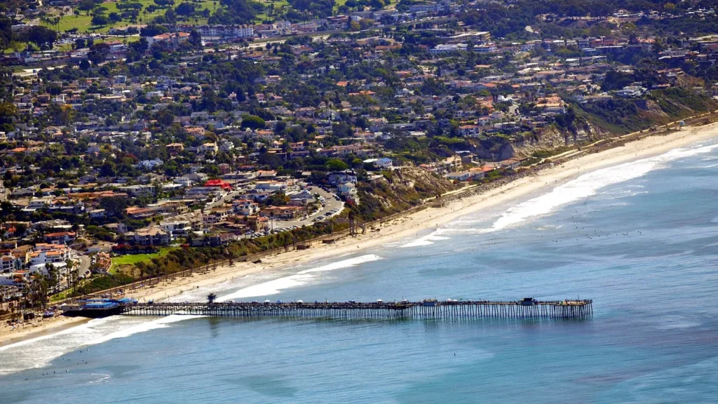 San Clemente coastline and pier, San Clemente, California