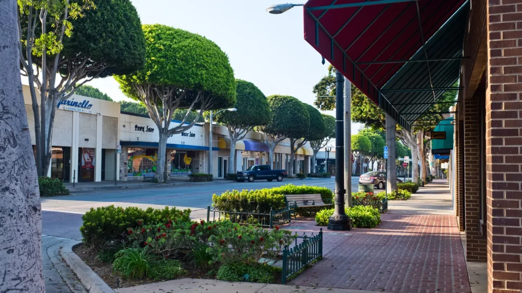 Uptown Whittier on Greenleaf Avenue